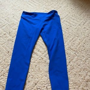 Blue Fabletics leggings
